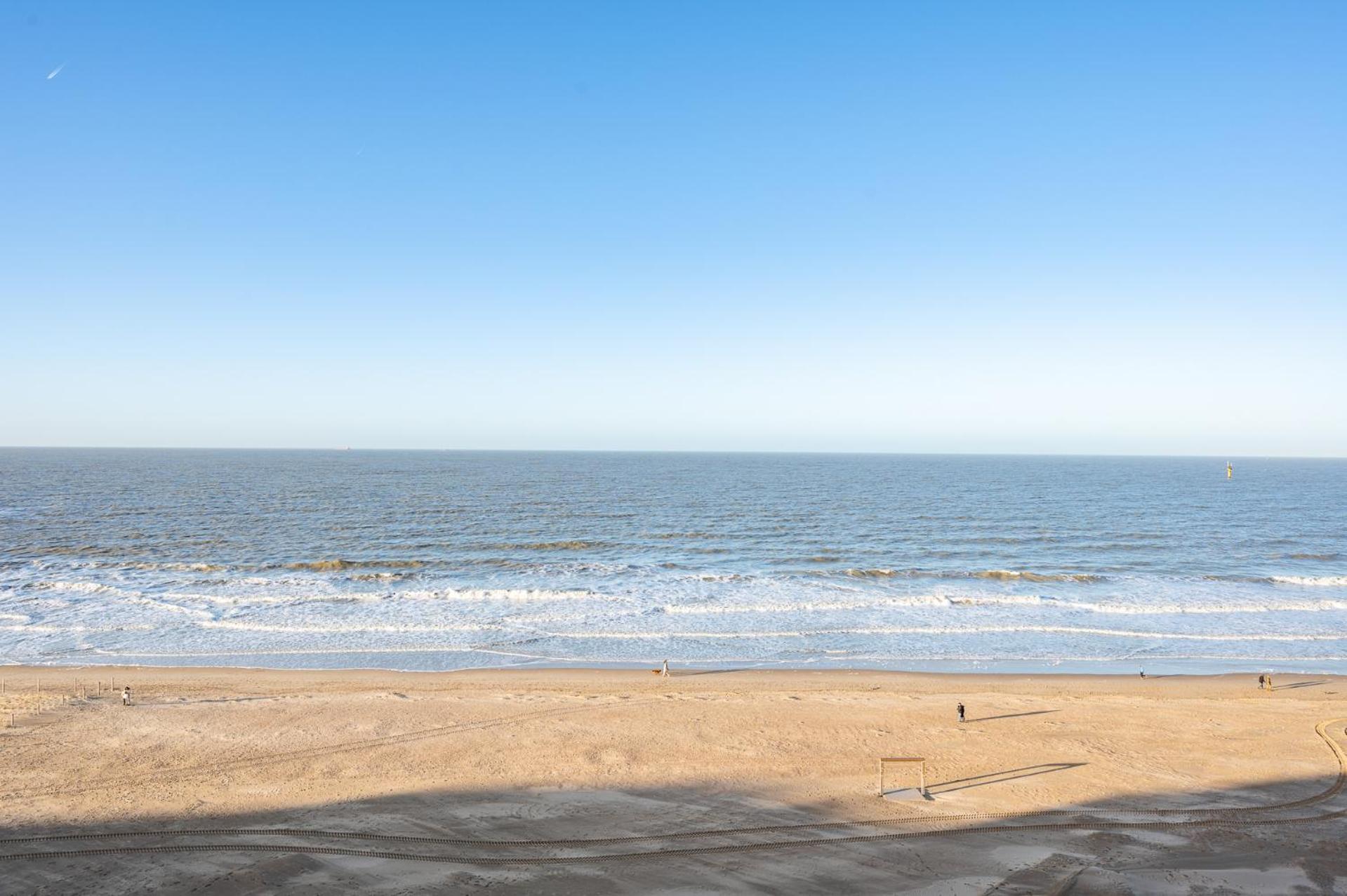 7E Verdiep Appartement Op De Zeedijk In Knokke Voor Max 6 Personen Exterior photo